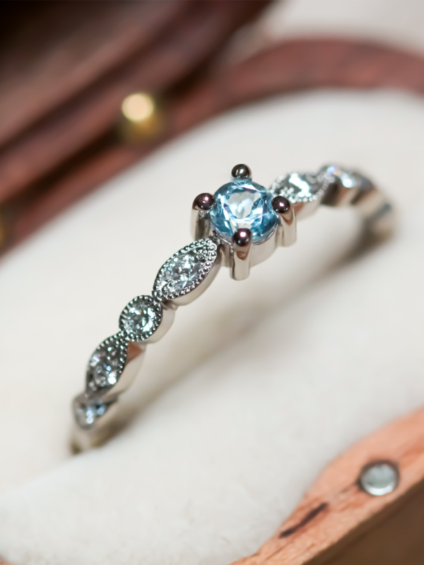 Anillo Deco Aguamarina